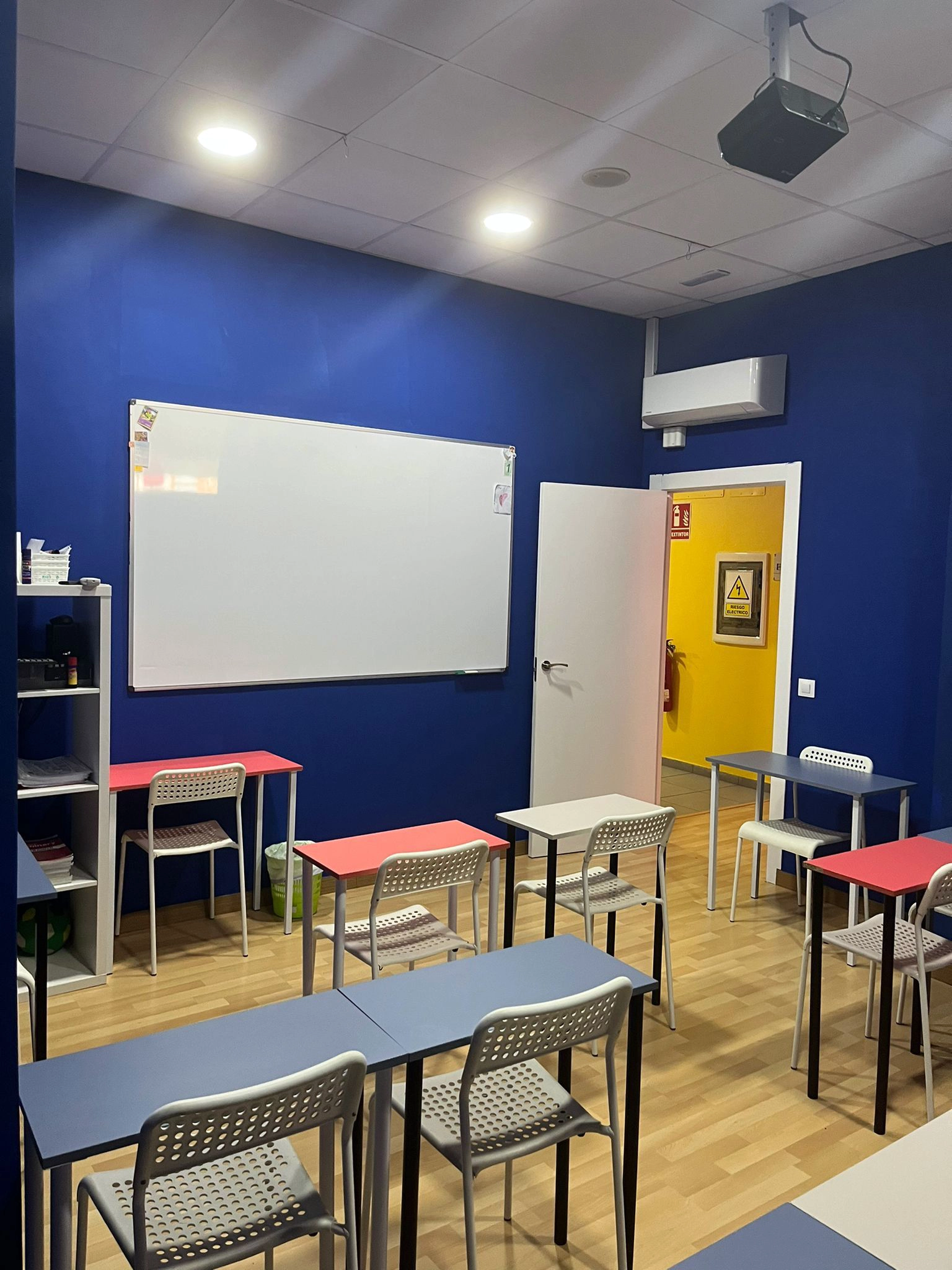 academia-time-for-english-4